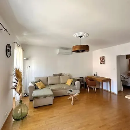 Apartman T2 Hyper Centre - 13 Rue Cardinal Fesch