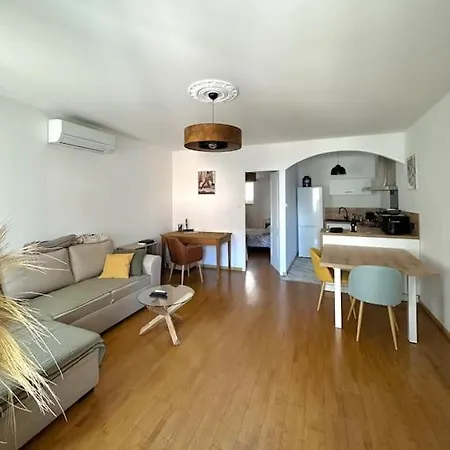 Apartman T2 Hyper Centre - 13 Rue Cardinal Fesch *